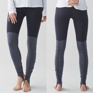 LULULEMON Wunder Under Stirrups Scrunch Yoga Leggings